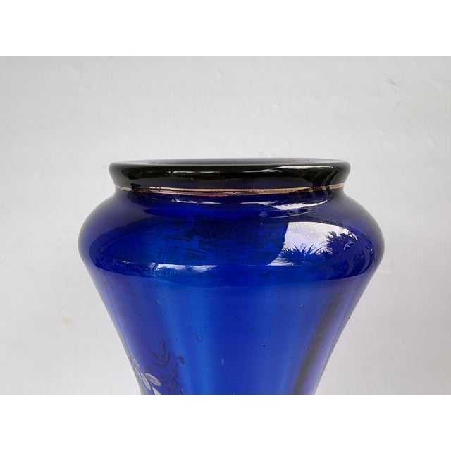 Vintage Mary Gregory Style Cobalt Blue Glass Vase With Ruffled Rim For Sale - Image 11 of 12