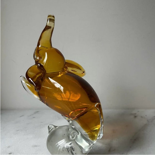 Vintage Amber /Honey Art Glass Elephant Large 8.5” Italy Hand Made .. For Sale - Image 4 of 12