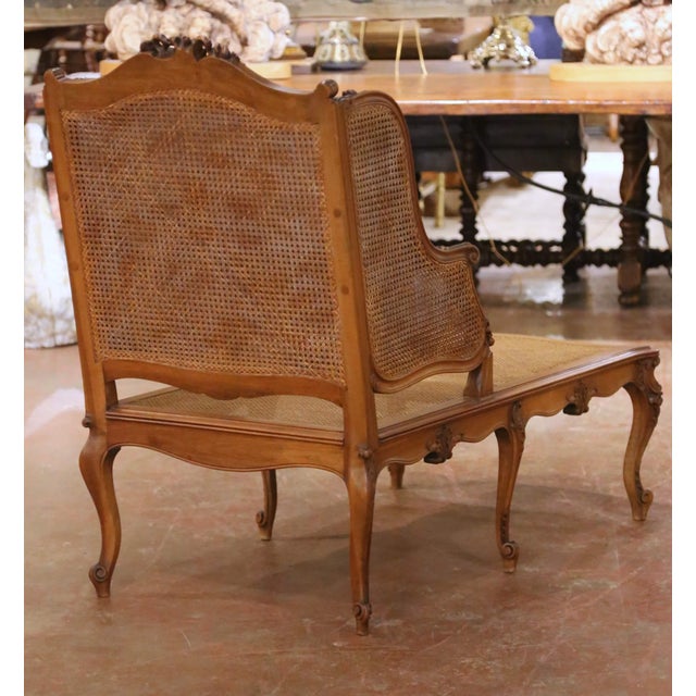 19th Century French Louis XV Carved Walnut Caned Chaise Lounge For Sale - Image 12 of 12