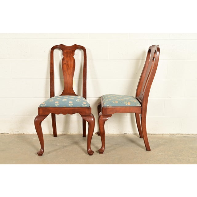Henkel Harris Queen Anne Solid Cherry Wood Dining Chairs, Set of Ten For Sale In South Bend - Image 6 of 14