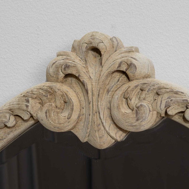 French Mid 20th Century France Louis XV Antique White Wood Mirror For Sale - Image 3 of 8