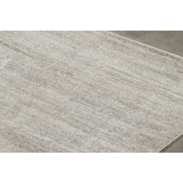 Rug & Kilim Rug & Kilim’s Modern Textural Square Rug in Silver-Gray Tones For Sale - Image 4 of 9