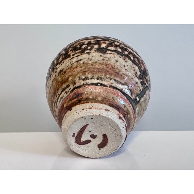 1970s Studio Ceramic Art Single Flower Vase by Gillian Dodds, Australia, 1970s For Sale - Image 5 of 14