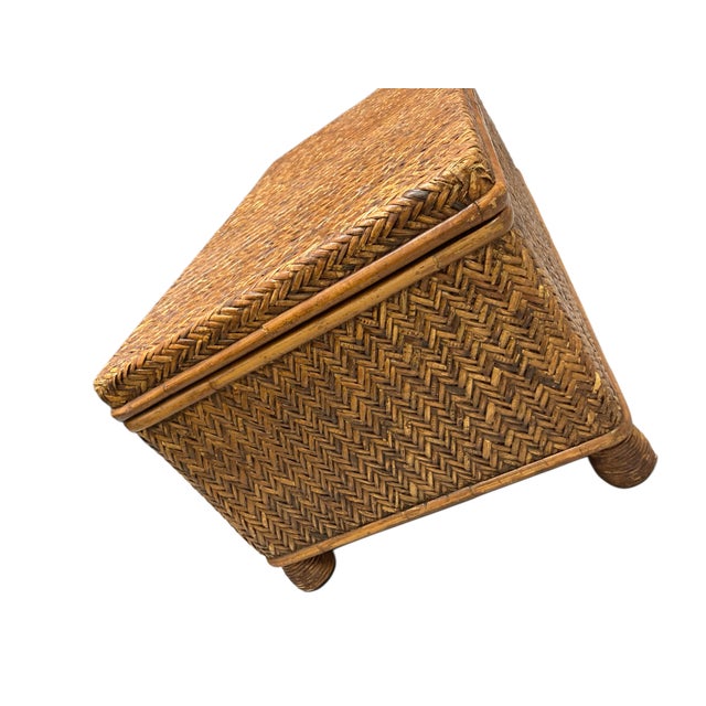 1990s Vintage Woven Rattan Storage Trunk For Sale In Orlando - Image 6 of 10