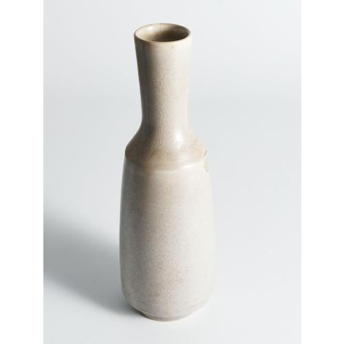 Scandinavian Modern Stoneware Vase by Ewald Dahlskog for Bo Fajans, 1940s For Sale - Image 3 of 16