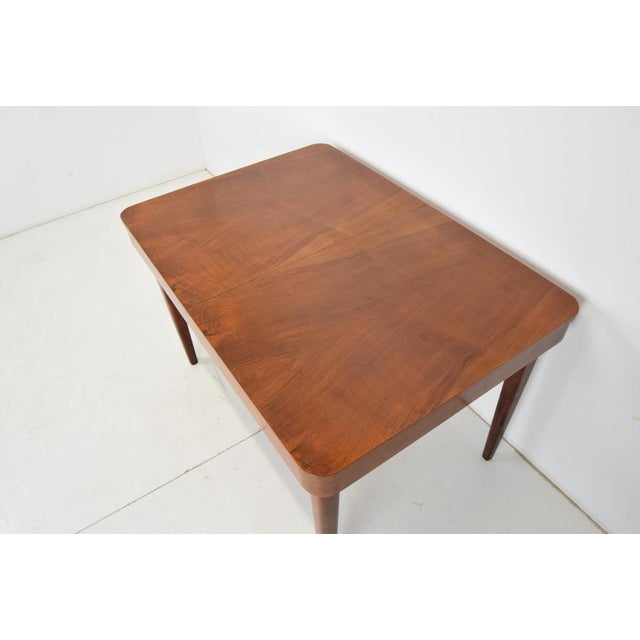 1940s Art Deco Extendable Dining Table attributed to Jindrich Halabala, 1940s For Sale - Image 5 of 18