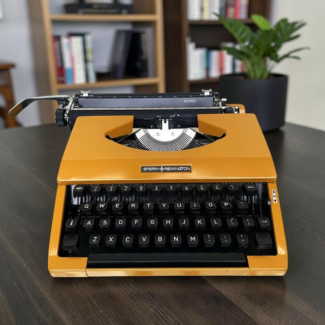 Dutch 10/50 Yellow Typewriter with Case from Sperry Remington, 1970s For Sale - Image 4 of 15