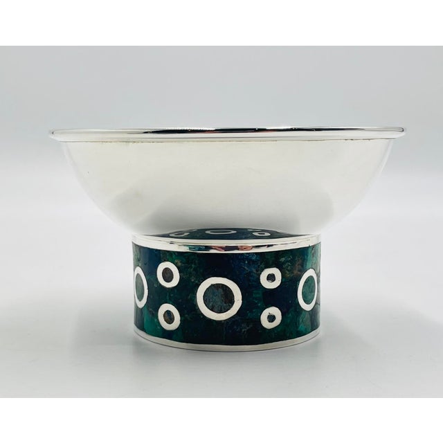 This exceptional decorative bowl was designed and manufactured in Taxco, Mexico during the 1960s by the renowned workshop...