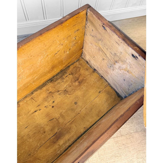 Brown Antique Primitive Pennsylvania Dutch Dovetailed Dough Box For Sale - Image 8 of 15