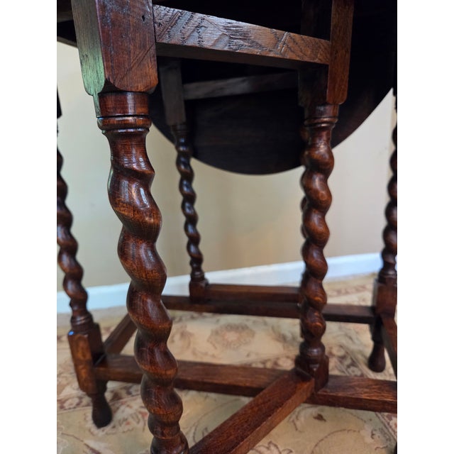 Wood Antique English Table Drop Leaf Gateleg Barley Twist Oak Medium End Table Oval For Sale - Image 7 of 17