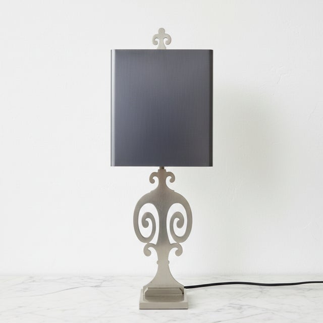 Neoclassical Table Lamp in Brushed Metal, 1970 For Sale - Image 9 of 9