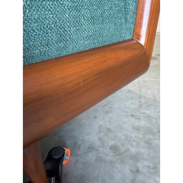 Mid Century Fully Restored Adrian Pearsall Style Gondola Sofa For Sale - Image 10 of 12