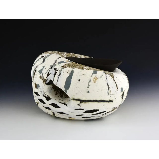 Monika Dabrowska-Picewicz Rounded Objects by Nów Designed by Monika Dabrowska-Picewicz Dimensions: D 31 x W 26 x H 20 cm...