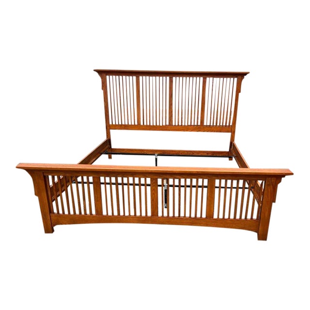 Late 20th Century Vintage Arts and Crafts Style Mission Oak King Bed Frame. For Sale