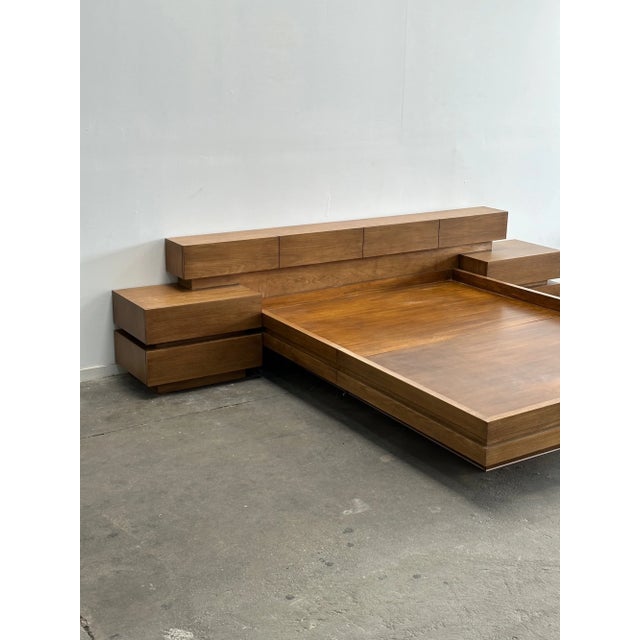 1990s Post Modern White Oak Platform Bed For Sale - Image 9 of 15