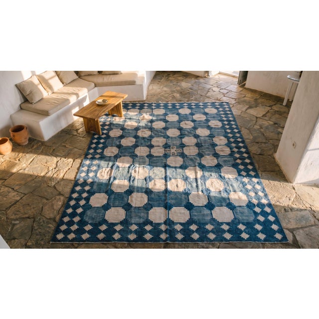 1930s Blue White Octagonal Antique Indian Cotton Dhurrie Rug 12'3" X 19' Flat Weave Cotton Carpet For Sale - Image 18 of 18