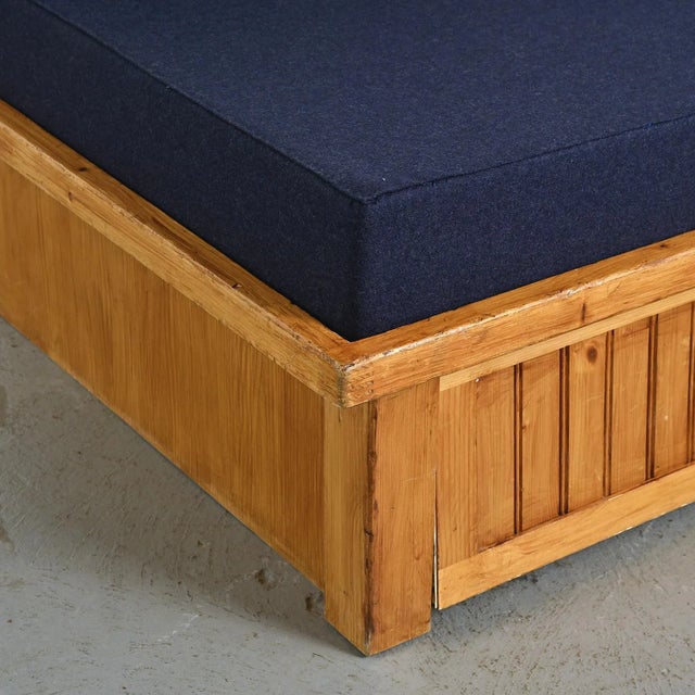 Bench by Charlotte Perriand for Les Arcs, 1973 For Sale - Image 9 of 16