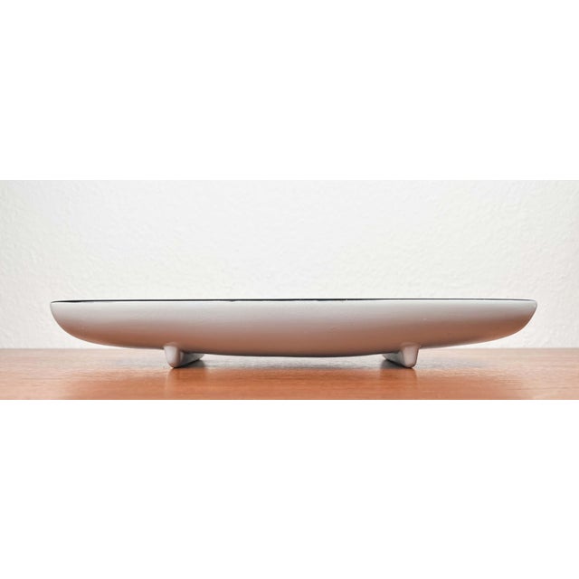 Ceramic Mid-Century Modern Danish Porcelain Tenera Bowl with Bird Design by Kari Christensen for Aluminia Royal Copenhagen, 1960s For Sale - Image 7 of 18