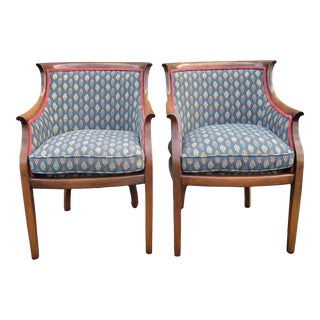 Pair of Federal Style Mahogany Barrel-Back Upholstered Seat and Back Armchairs For Sale