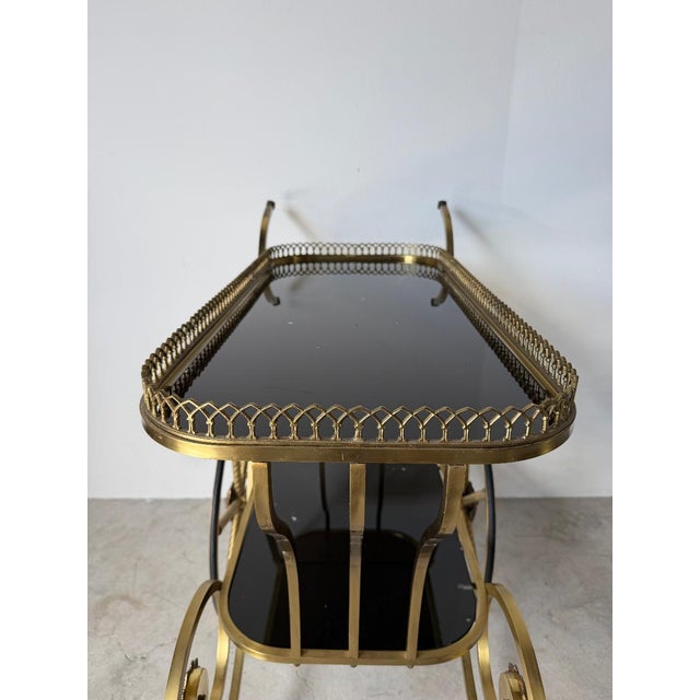 1960s Italian Hollywood Regency Scrolled Brass & Black Glass Two-Tier Bar Cart For Sale - Image 9 of 14