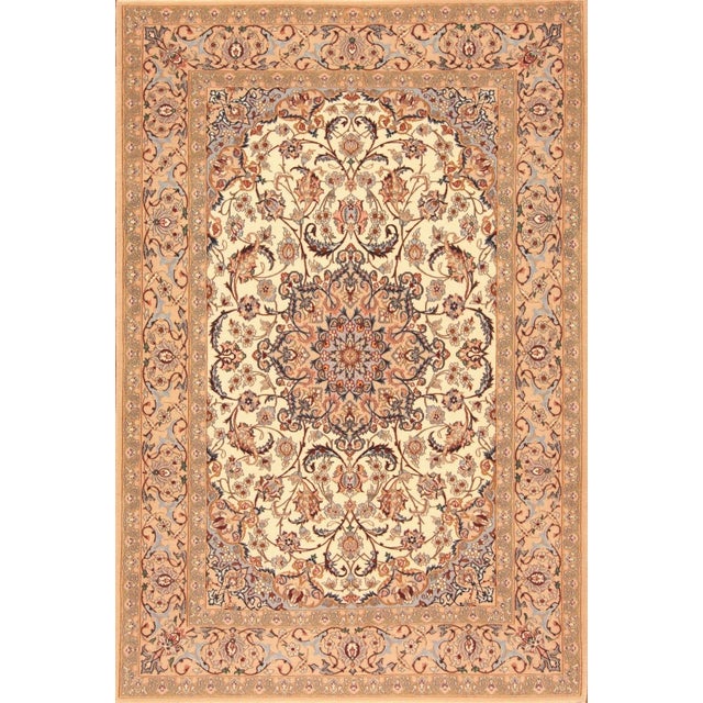 Middle Eastern Rug in Wool For Sale