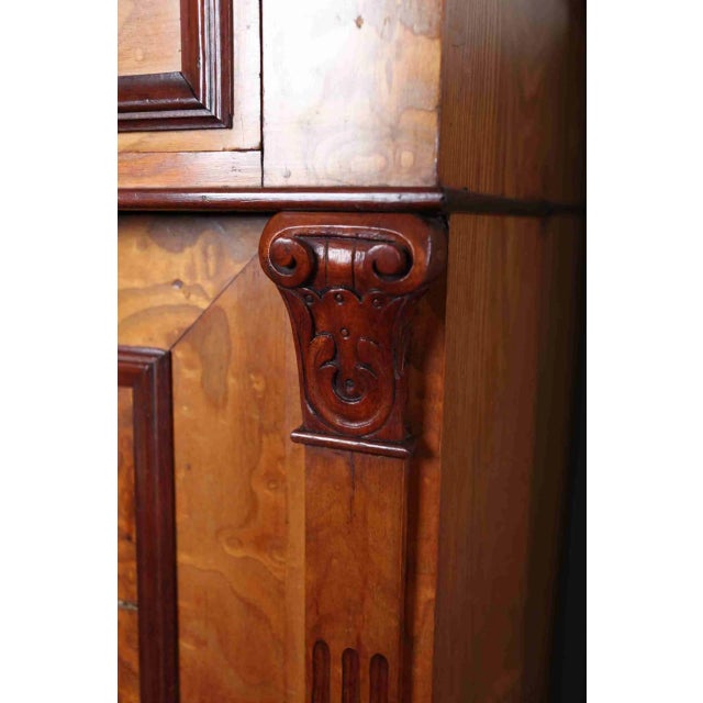 Smaller secretary from the period of the First Republic. Excellent craftsmanship. Zinc-plated drawer joints. Marble top....