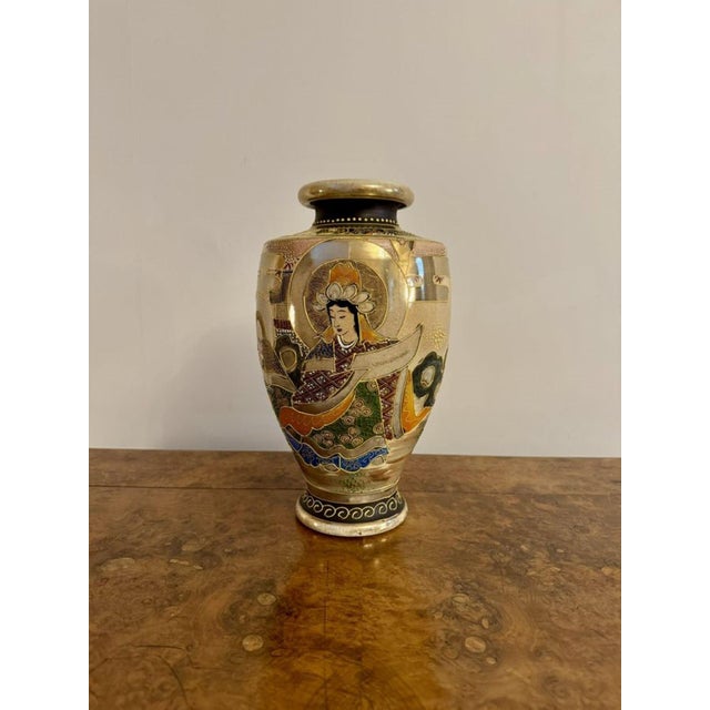 Large Antique Japanese Satsuma Vase, 1900 For Sale - Image 4 of 7