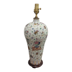 1970s Large Precious Objects Chinese Export Lamp Famille Rose