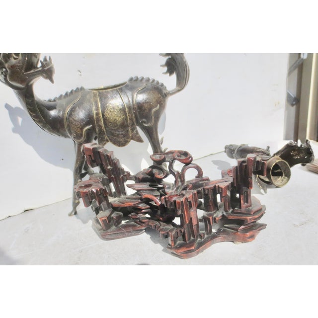 Chinese Bronze Kuan Yin Mouted on Kylin Early19th For Sale - Image 12 of 17