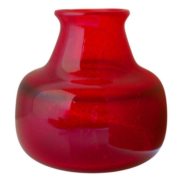 Red Glass Vase by Erik Höglund for Bodafors, 1960s For Sale - Image 12 of 12