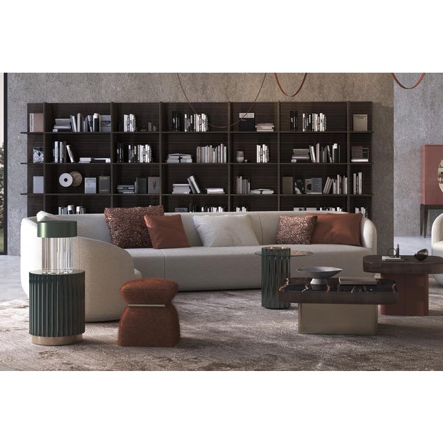 All pictures shown are for illustration purpose only. Top ø52cm. Despite every effort to accurately duplicate each...