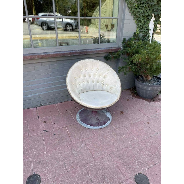 Ball Chair Eero Aarnio Asko style original, 1970s Original 1960-70s ball chair in need of full renovation unknown maker at...