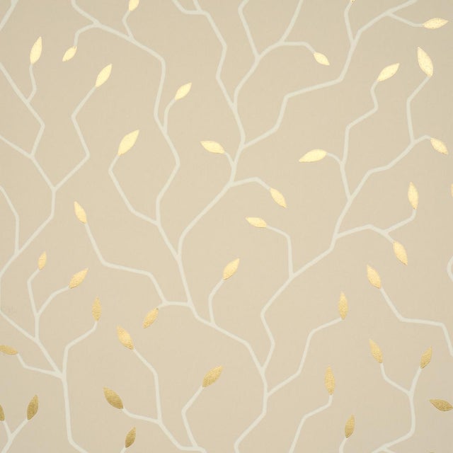 SAMPLE - Schumacher Cymbeline Wallpaper In Alabaster For Sale