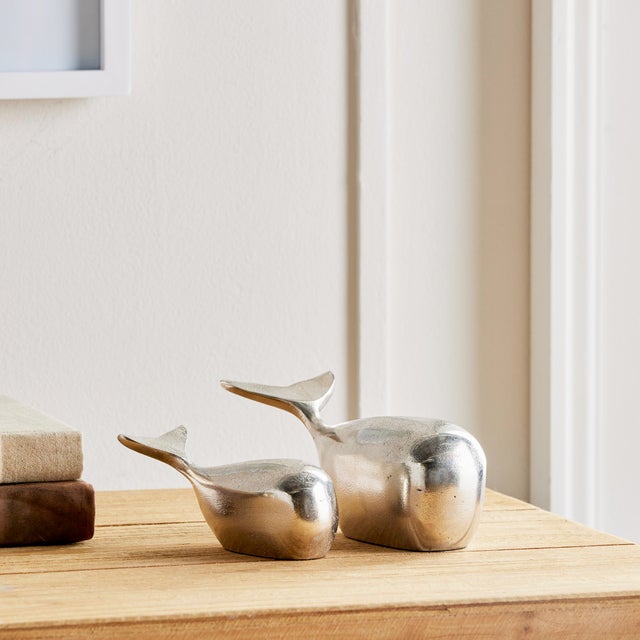 Moby Sculptures, Set Of 2 For Sale In Chicago - Image 6 of 6