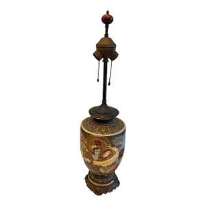 Early 20th Century Japanese Satsuma Moriage and Gilt Table Lamp