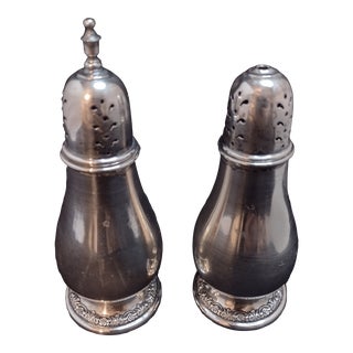 Pair of 1960s Prelude by Internatoinal Sterling Silver Salt and Pepper Shakers For Sale