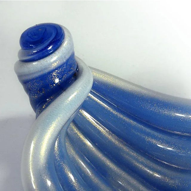 Mid-Century Modern Murano Glass Opaline Shell Bowl attributed to Archimede Seguso, 1950s For Sale - Image 3 of 13