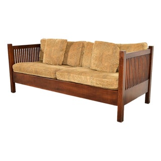 Stickley Mission Oak Arts & Crafts Spindle Settle Sofa For Sale