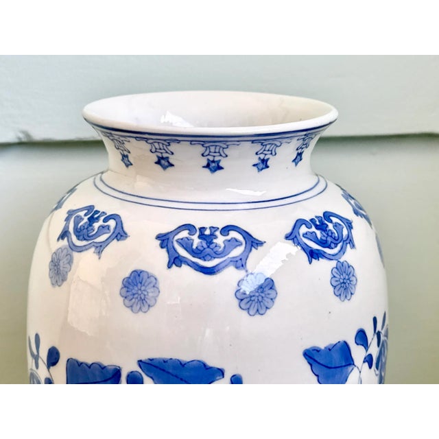 Vintage Blue and White Chinoiserie Vase For Sale In New York - Image 6 of 9