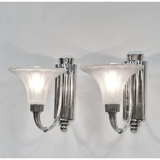 1930s Petitot & Degue French Art Deco Nickeled Bronze & Frosted Glass Modernist Wall Sconces 1930s - A Pair For Sale - Image 5 of 14