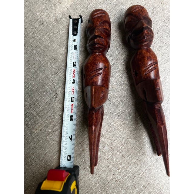 1970s Pair of Wooden Hand Carved African Figurative Sculptures For Sale In Atlanta - Image 6 of 6