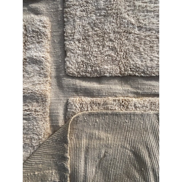 2020s Moroccan Berber Mrirt Wool Rug For Sale - Image 5 of 8