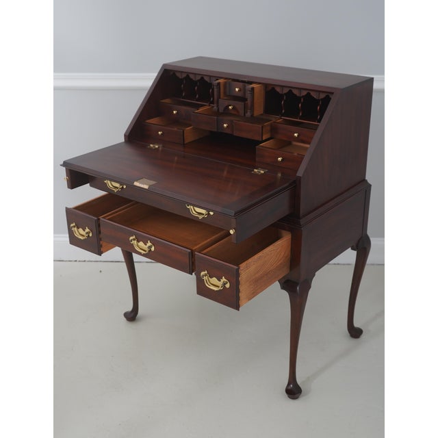 Queen Anne Henkel Harris Spnea Mahogany Slant Front Desk For Sale - Image 3 of 18