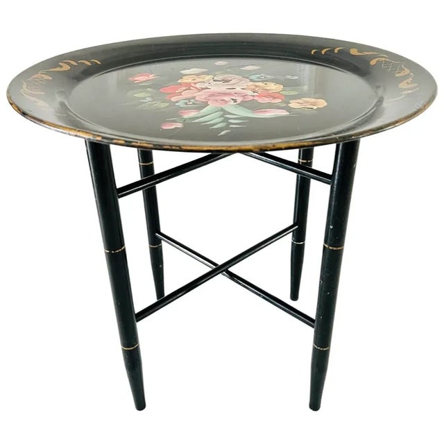 Black Antique Early 20th English Victorian Style Tole Table Tray Round With Foldable Black Wood Base, the Set For Sale - Image 8 of 8