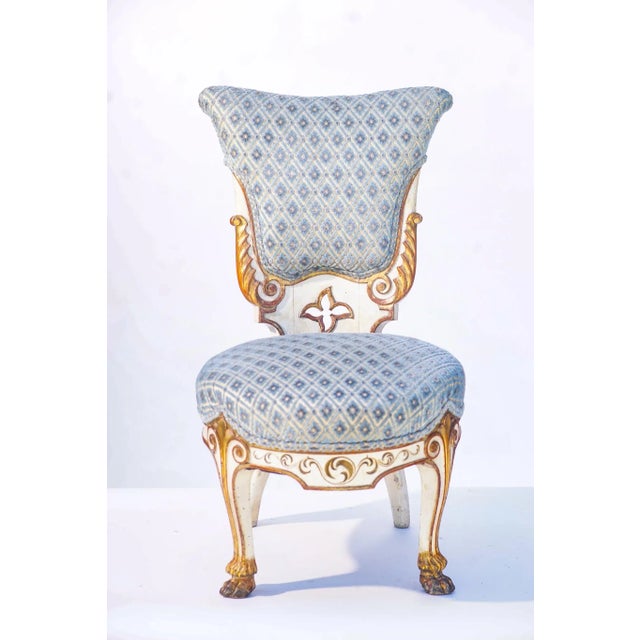 19th C. Venetian Painted Slipper Chairs With Paw Feet - a Pair For Sale - Image 4 of 5
