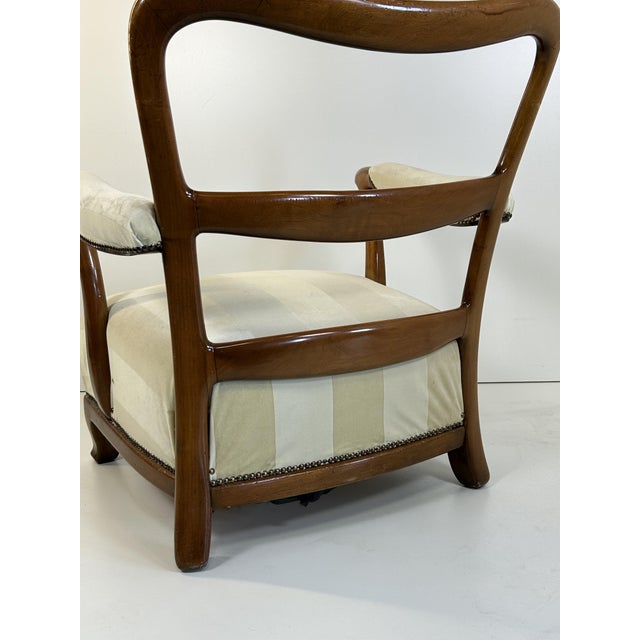 Brown Vintage Reading Chair in the style of Paolo Buffa, 1950s For Sale - Image 8 of 12