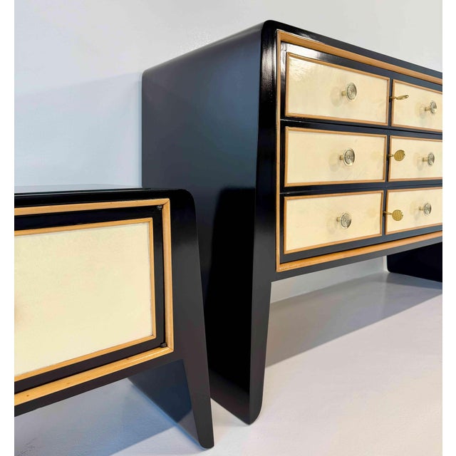 Italian Art Deco Dressor Set and Nightstands by Paolo Buffa, 1940s, Set of 3 For Sale - Image 6 of 15