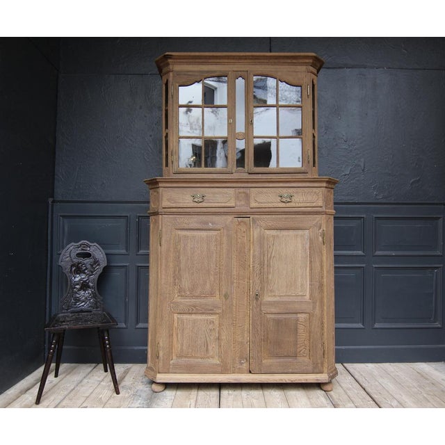 Provincial German Baroque showcase cover or buffet. West German, 2nd half of the 18th century. Solidly made of oak wood...