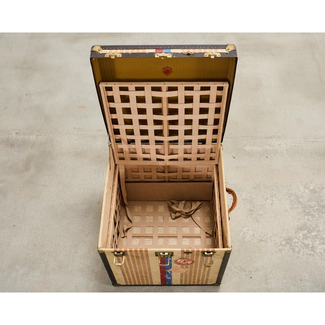 Louis Vuitton Style Steamer Hat Trunk by Crouch & Fitzgerald For Sale In Sacramento - Image 6 of 18