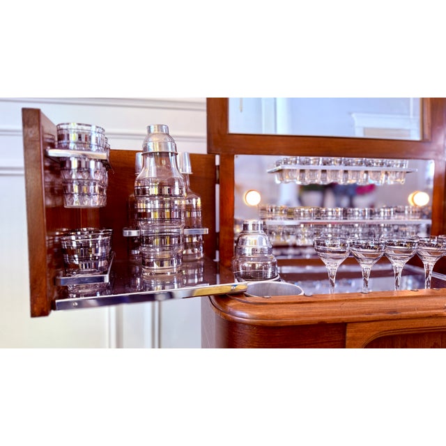 Art Deco A Rare Functioning Art Deco Philco Radiobar 1937. Complete Original Glassware. For Sale - Image 3 of 16